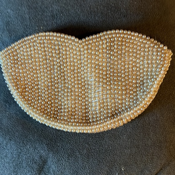 Vintage Hand Made Satin Beaded
Clutch Coin Purse Bag with zipper and collar - Picture 2 of 7